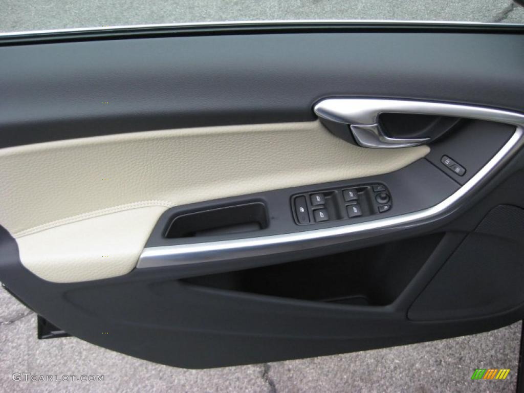 2012 Volvo S60 T5 Soft Beige/Off Black Door Panel Photo #44897198