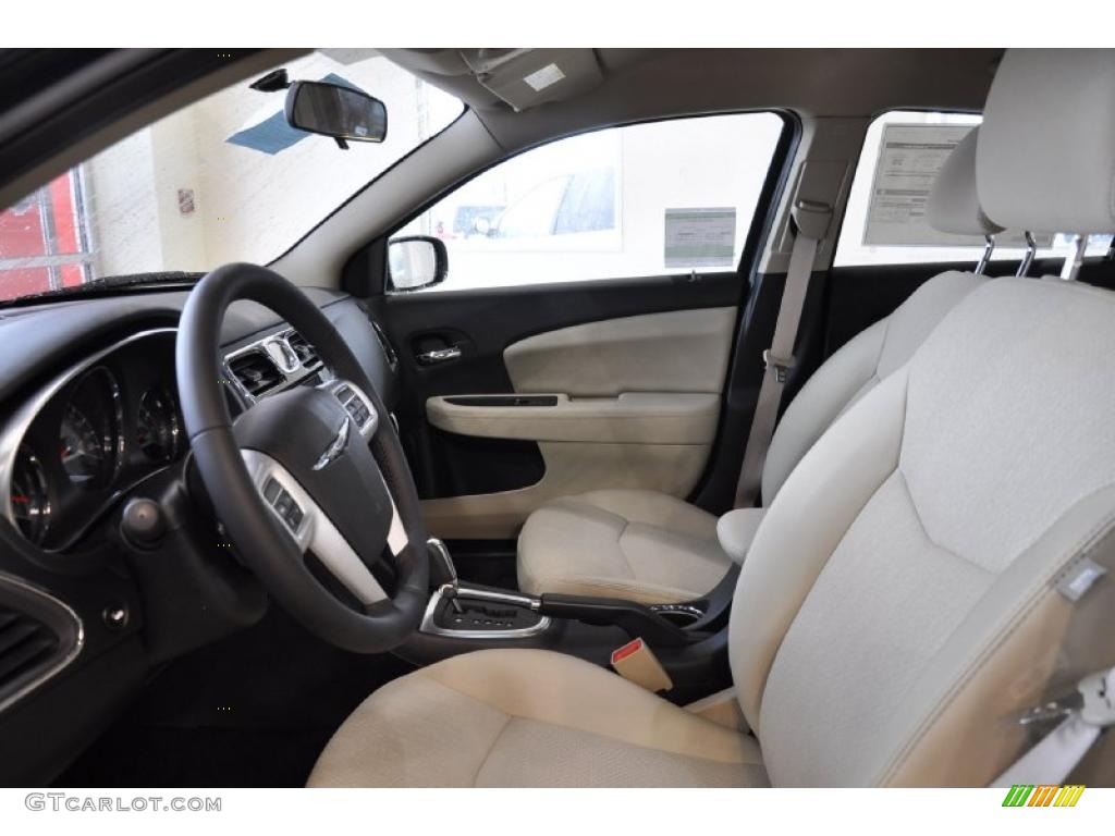 Black/Light Frost Beige Interior 2011 Chrysler 200 Touring Photo #44897486