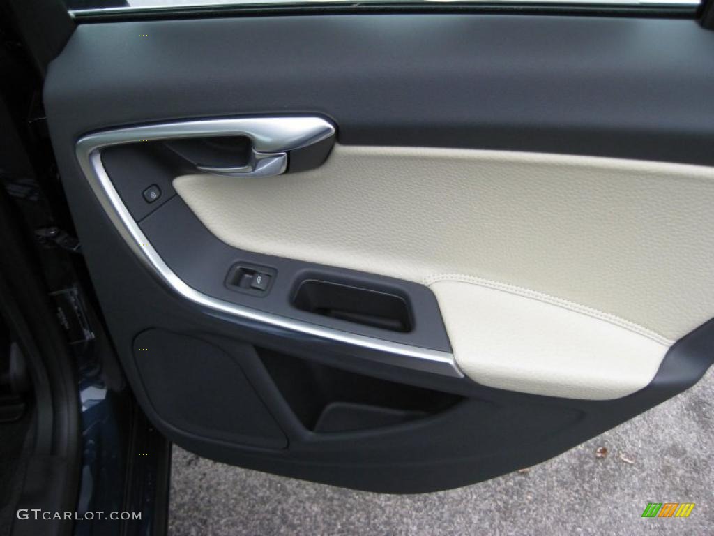 2012 Volvo S60 T5 Soft Beige/Off Black Door Panel Photo #44897806