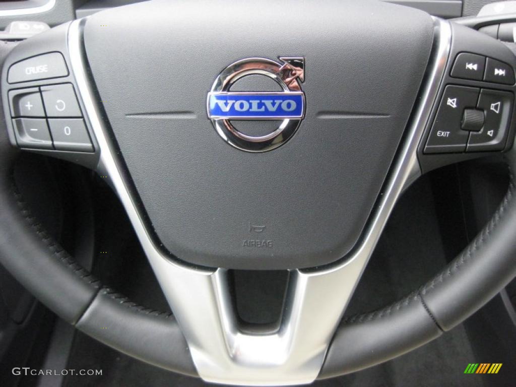 2012 Volvo S60 T5 Controls Photo #44897870