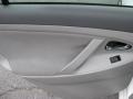 Super White - Camry LE Photo No. 18