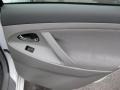 Super White - Camry LE Photo No. 24