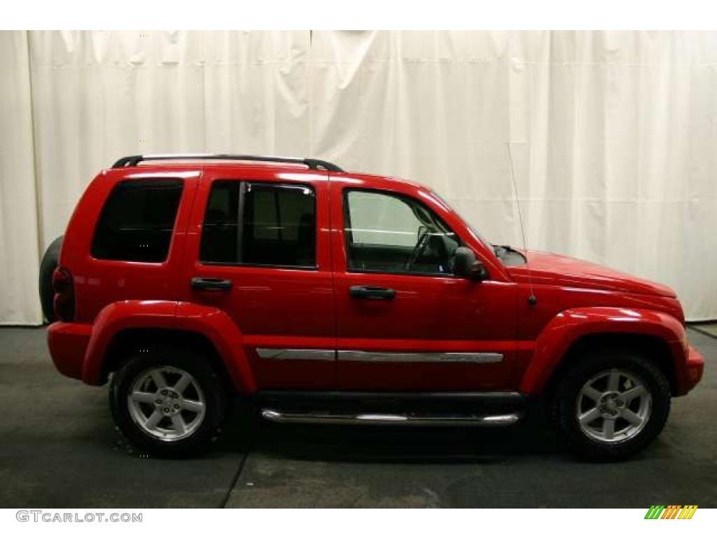 2005 Liberty Limited 4x4 - Flame Red / Dark Khaki/Light Graystone photo #2