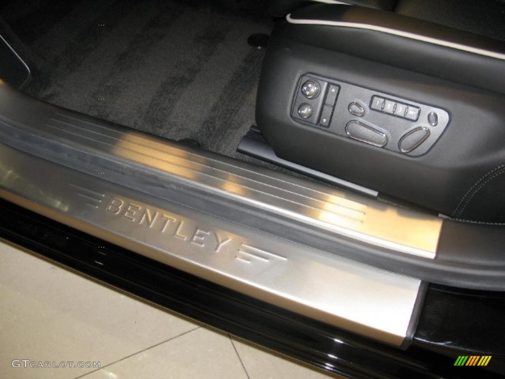 2011 Bentley Continental Flying Spur Standard Continental Flying Spur Model Controls Photo #44902582