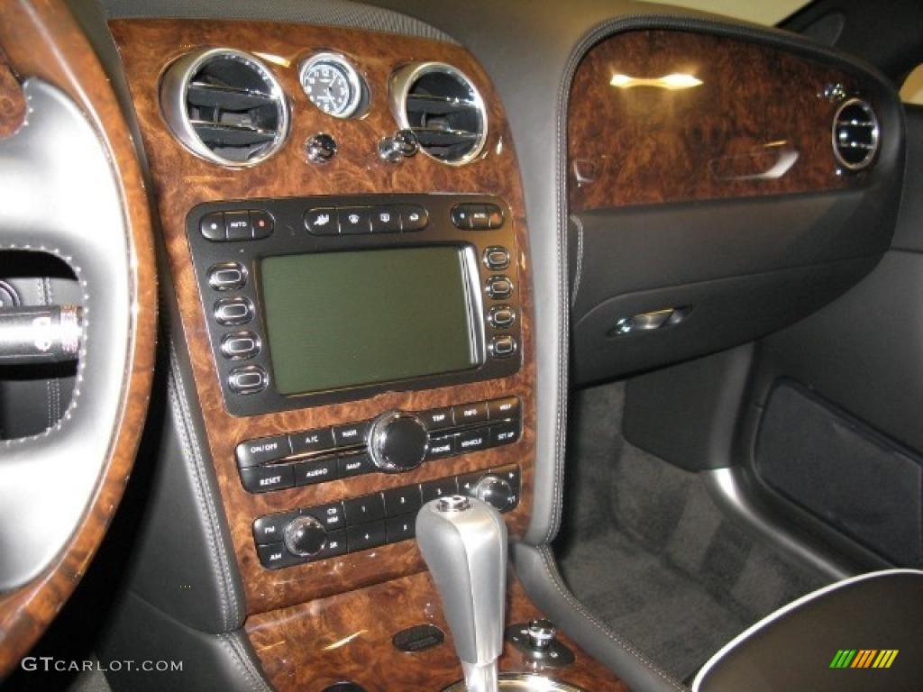 2011 Bentley Continental Flying Spur Standard Continental Flying Spur Model Controls Photo #44902598