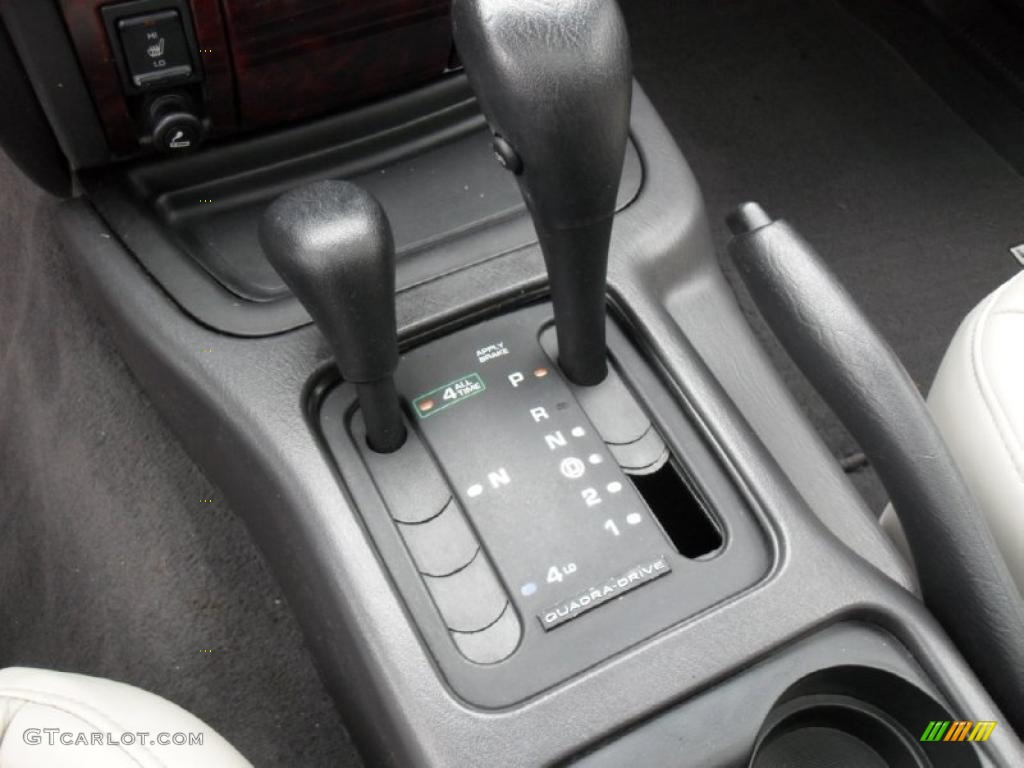 2001 Jeep Grand Cherokee Limited 4x4 5 Speed Automatic Transmission Photo #44903018