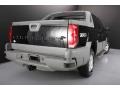 Onyx Black - Avalanche Z71 4x4 Photo No. 2