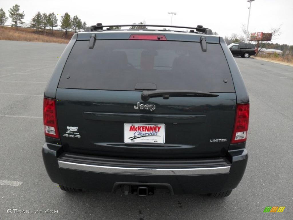 2005 Grand Cherokee Limited 4x4 - Deep Beryl Green Pearl / Dark Khaki/Light Graystone photo #3