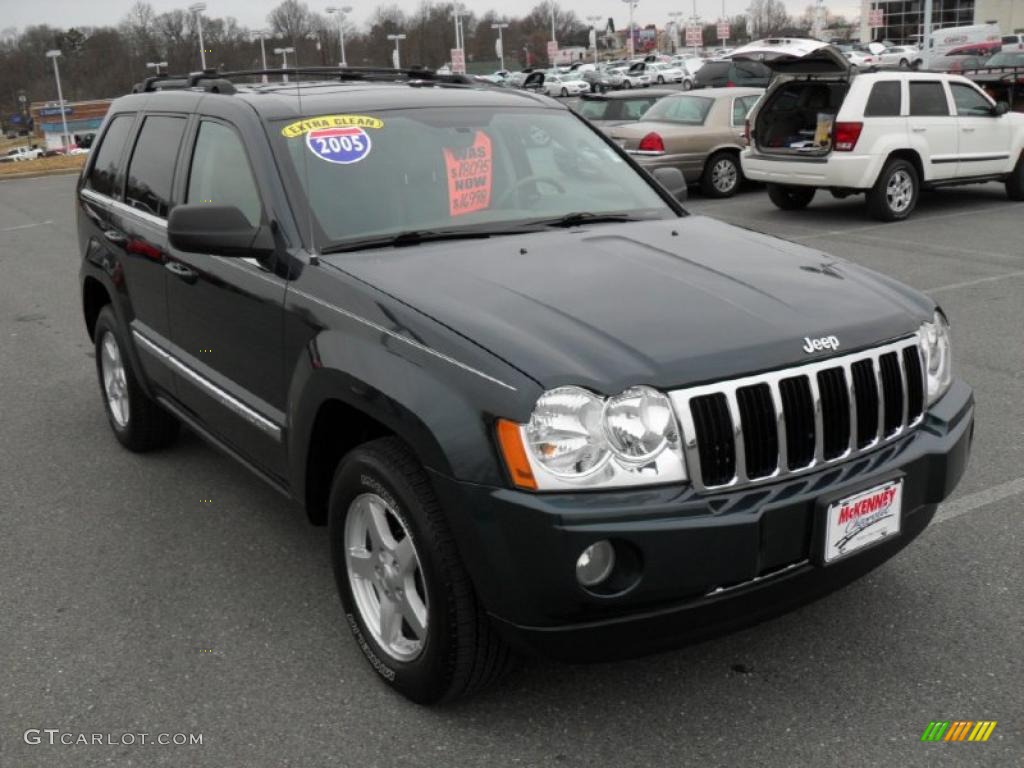 2005 Grand Cherokee Limited 4x4 - Deep Beryl Green Pearl / Dark Khaki/Light Graystone photo #5