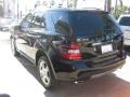 Black - ML 350 4Matic Photo No. 6