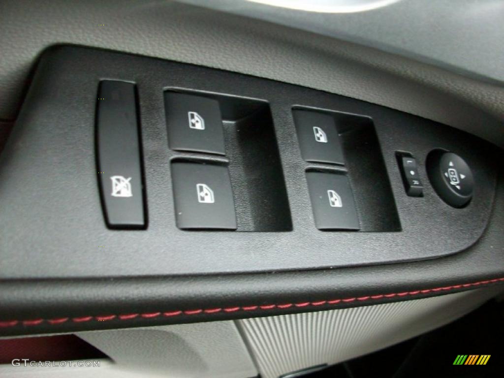 2011 Chevrolet Equinox LT AWD Controls Photo #44909527