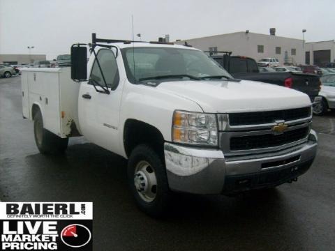 2007 Chevrolet Silverado 3500HD Regular Cab 4x4 Chassis Data, Info and Specs