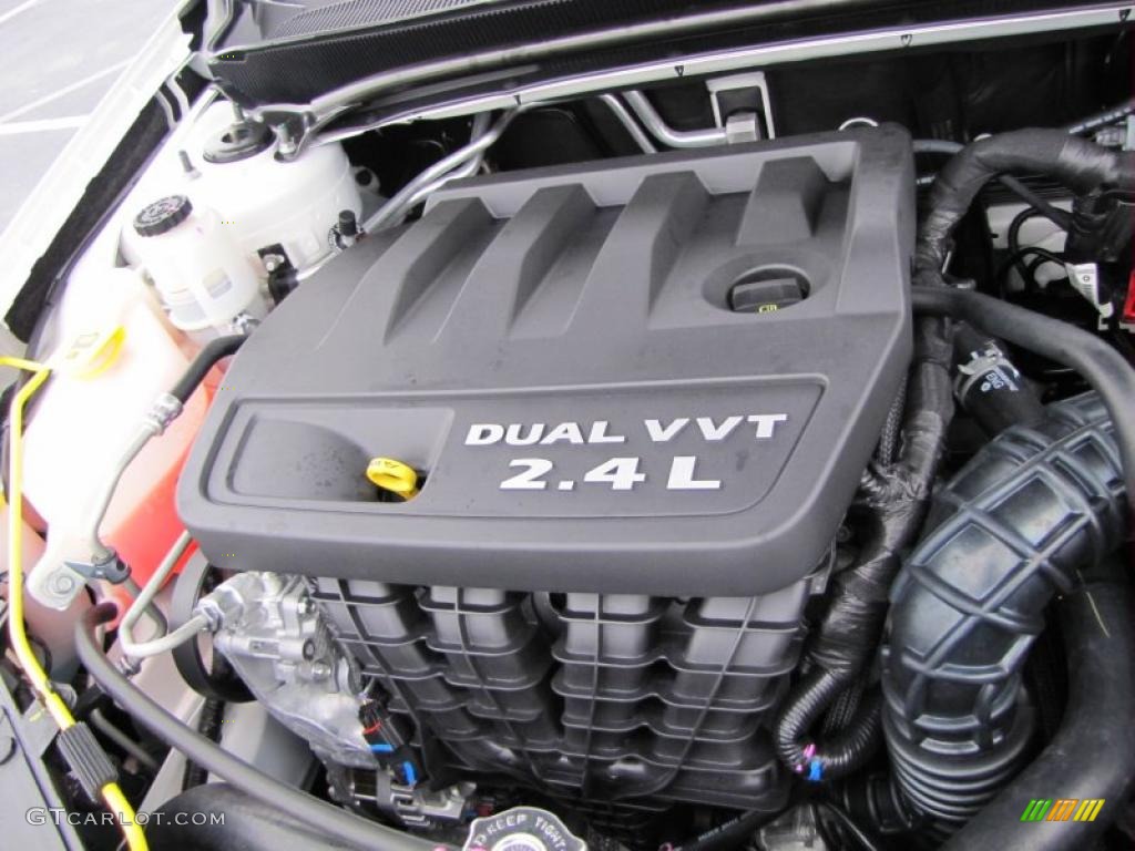 2011 Chrysler 200 Touring 2.4 Liter DOHC 16-Valve Dual VVT 4 Cylinder Engine Photo #44911735