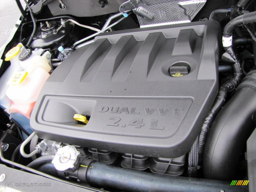 2011 Dodge Caliber Rush 2.4 Liter DOHC 16-Valve VVT 4 Cylinder Engine Photo #44913207