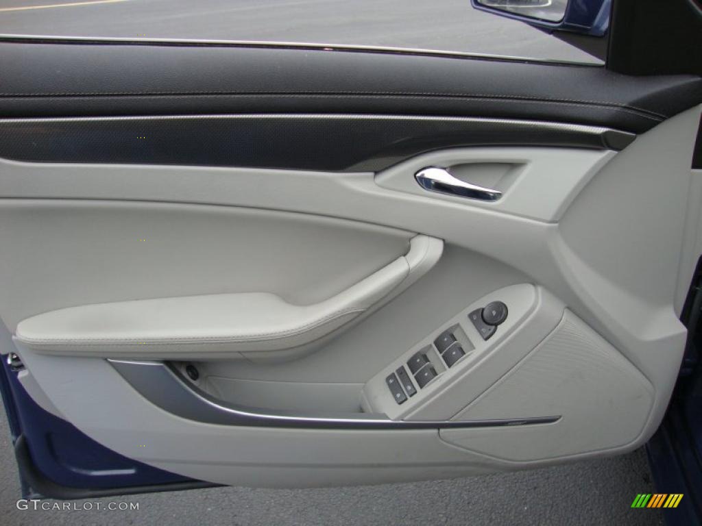 2009 Cadillac CTS Sedan Light Titanium/Ebony Door Panel Photo #44913508
