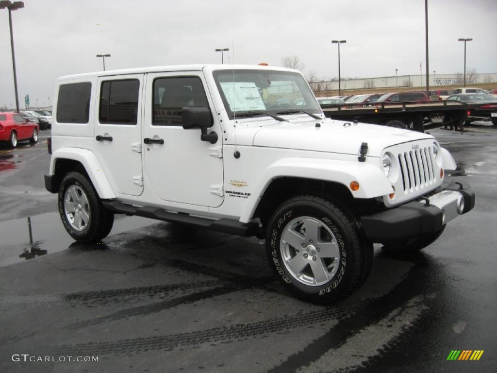 Bright White 2011 Jeep Wrangler Unlimited Sahara 4x4 Exterior Photo #44914520