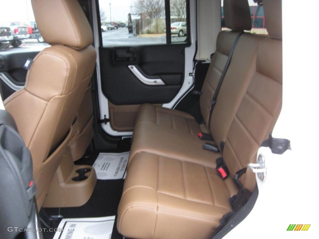 Black/Dark Saddle Interior 2011 Jeep Wrangler Unlimited Sahara 4x4 Photo #44914676