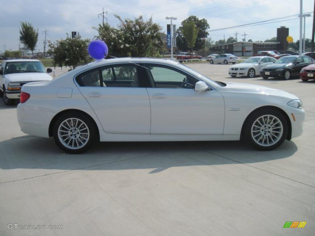Alpine White 2011 BMW 5 Series 535i Sedan Exterior Photo #44914800