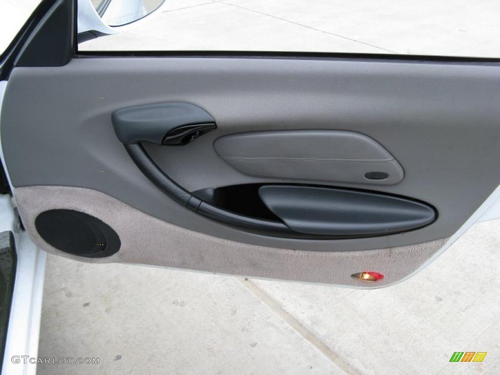 1998 Porsche Boxster Standard Boxster Model Graphite Grey Door Panel Photo #44915988
