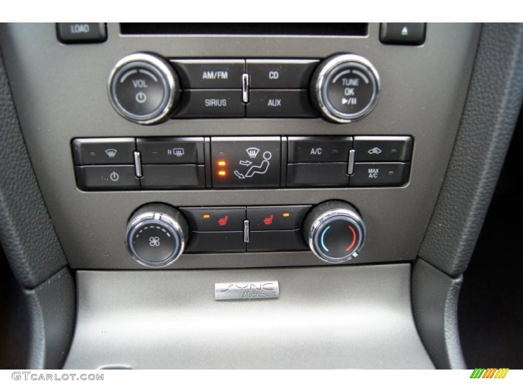 2011 Mustang GT Premium Coupe - Race Red / Charcoal Black photo #27