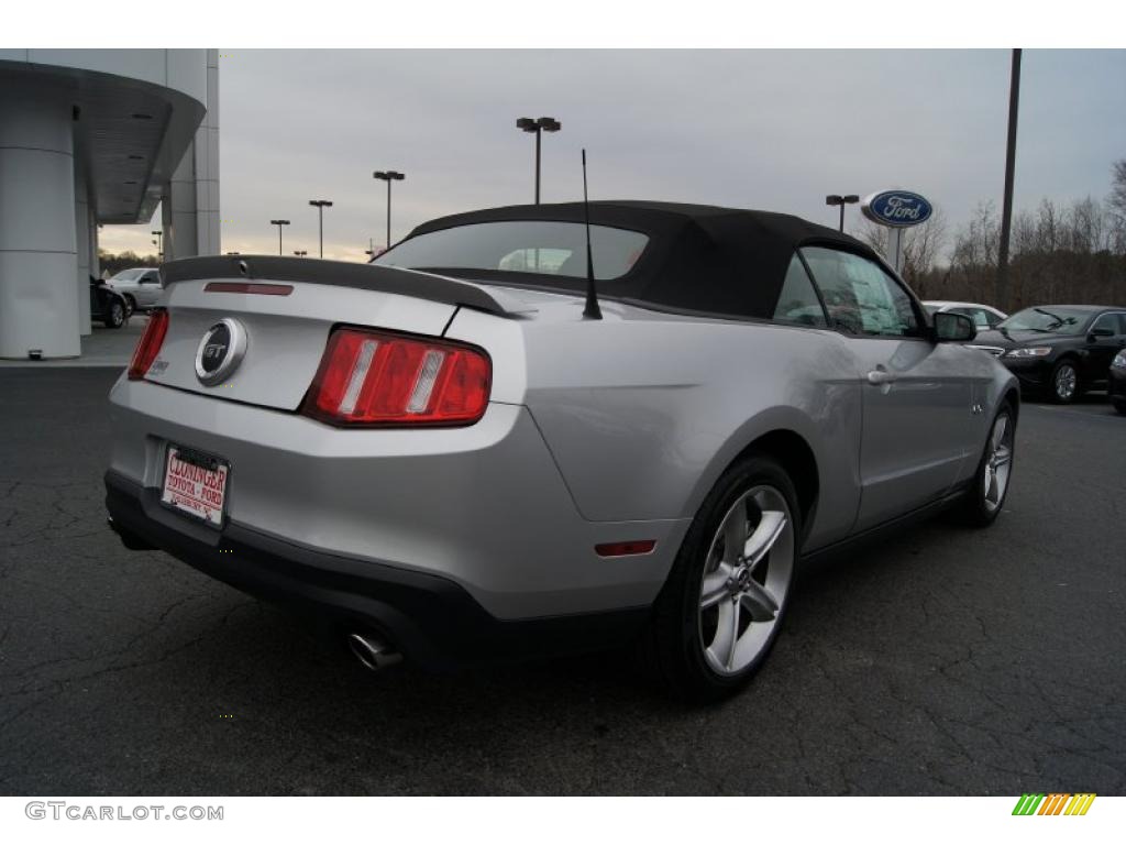 2011 Mustang GT Premium Convertible - Ingot Silver Metallic / Charcoal Black photo #3