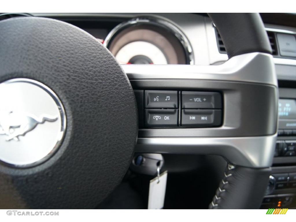 2011 Mustang GT Premium Convertible - Ingot Silver Metallic / Charcoal Black photo #23