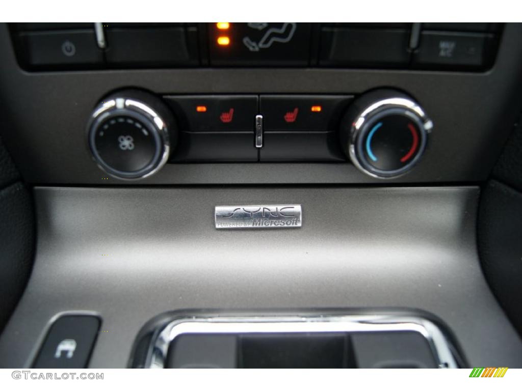 2011 Ford Mustang GT Premium Convertible Controls Photo #44919796