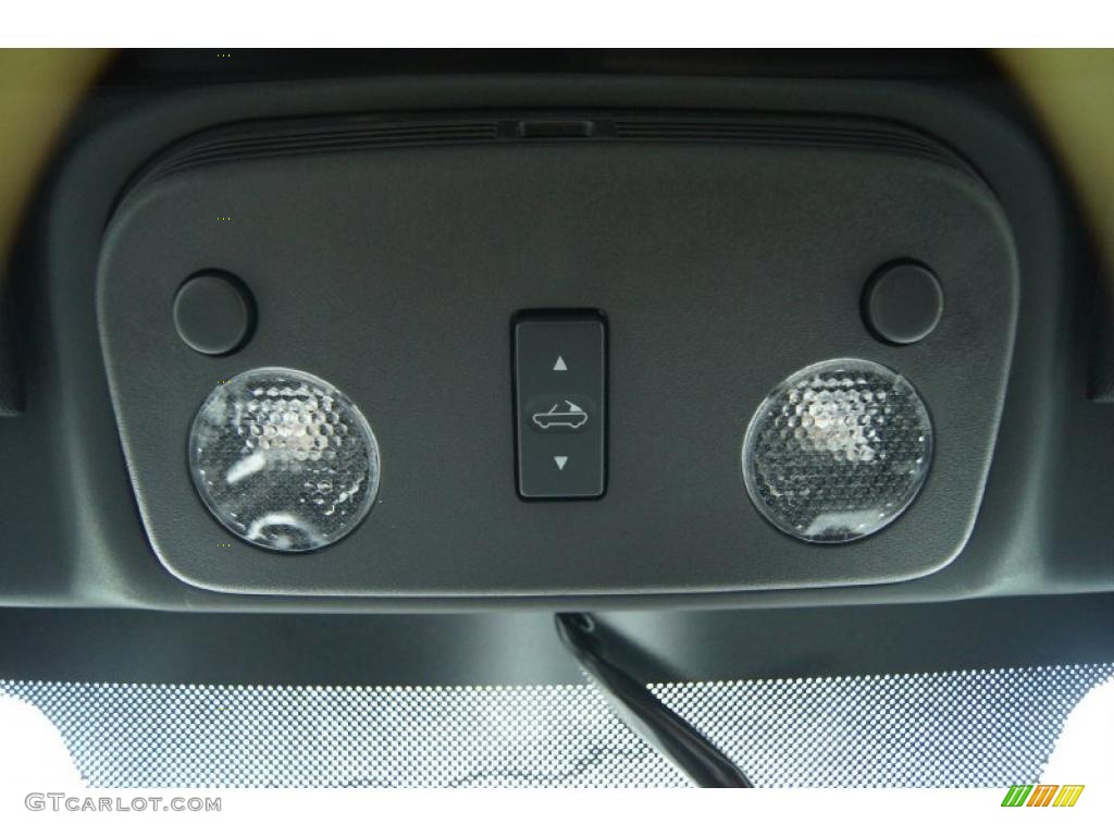 2011 Ford Mustang GT Premium Convertible Controls Photo #44919872