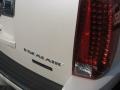 White Diamond - Escalade AWD Photo No. 51