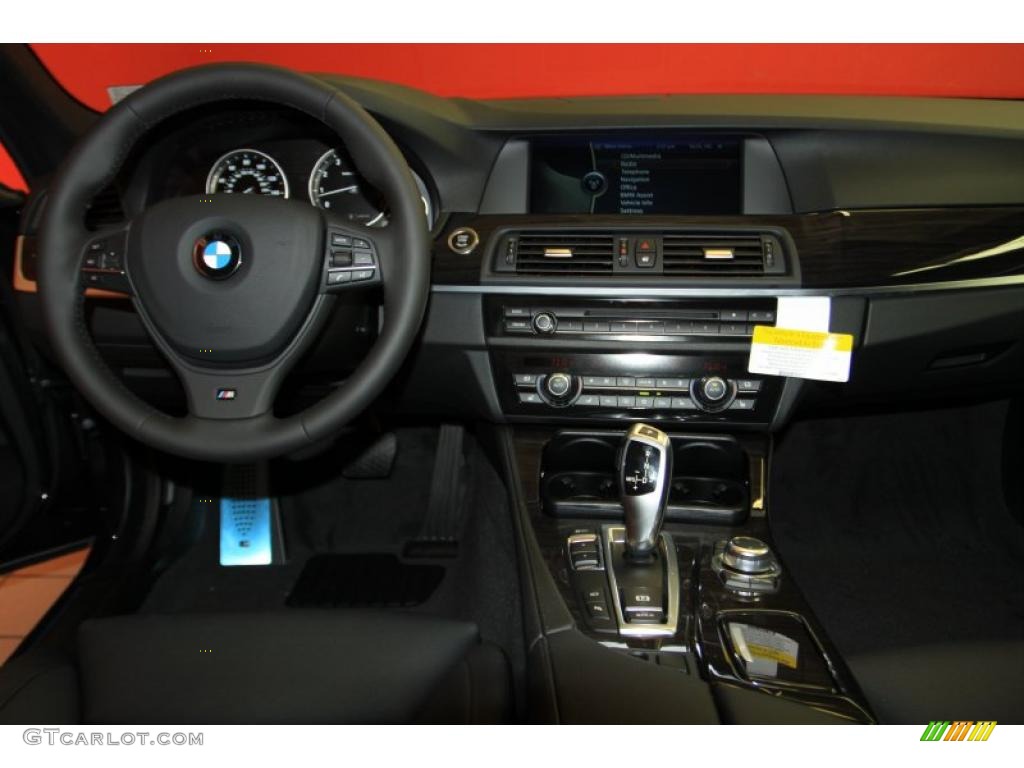 2011 BMW 5 Series 535i Sedan Black Dashboard Photo #44921328