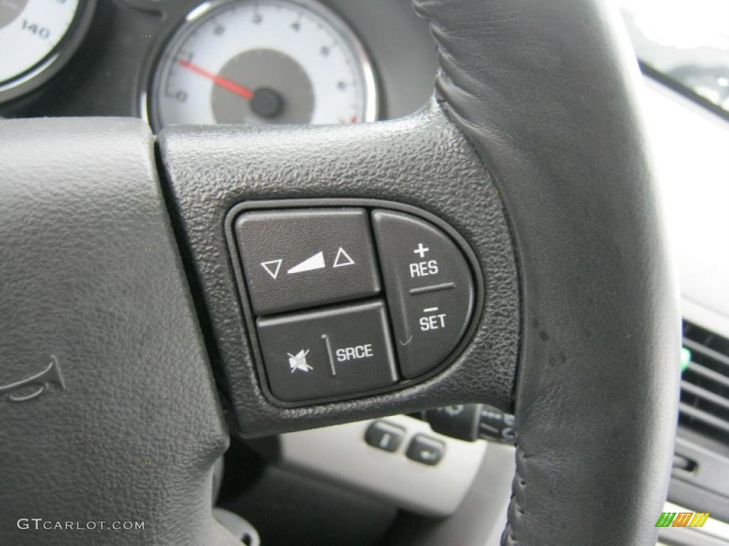 2005 Chevrolet Cobalt LS Coupe Controls Photo #44921404