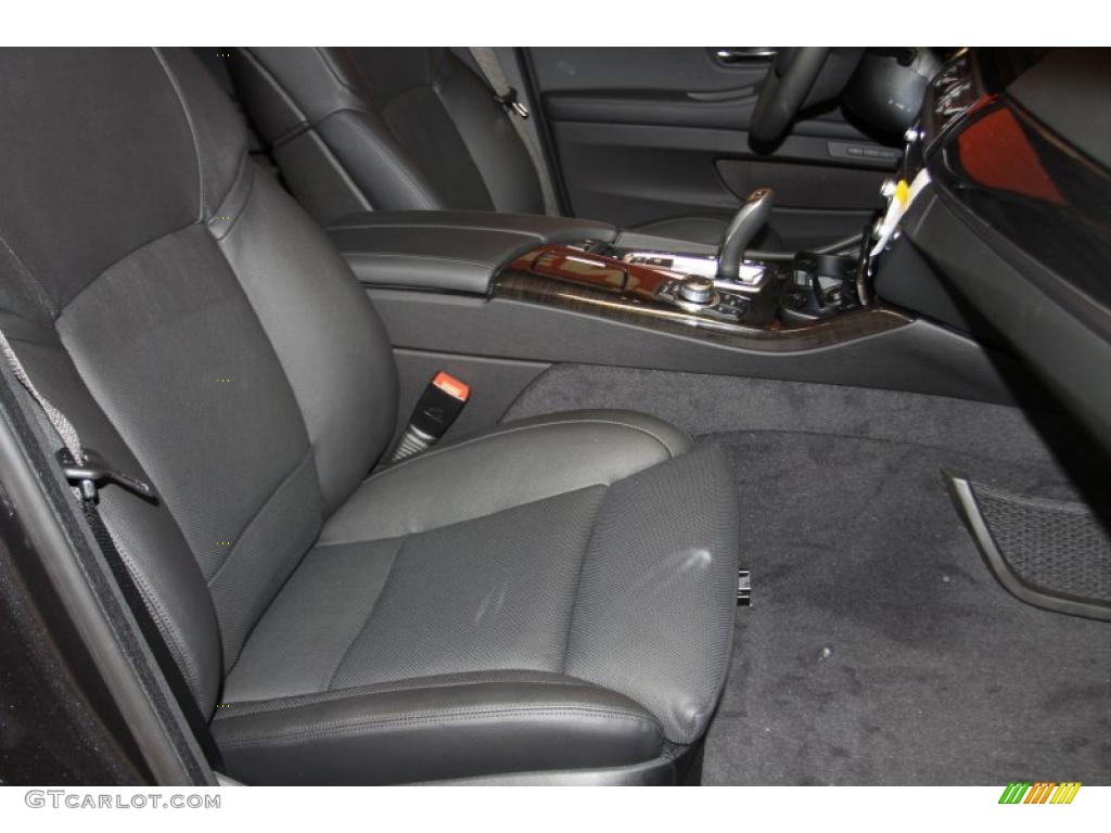 Black Interior 2011 BMW 5 Series 535i Sedan Photo #44921500