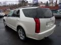 White Diamond - SRX 4 V6 AWD Photo No. 3