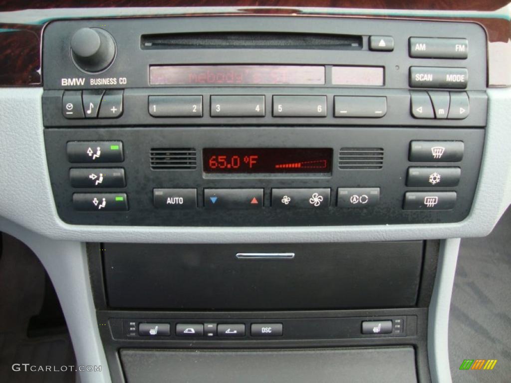 2003 BMW 3 Series 330i Convertible Controls Photo #44926521