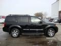 Super Black - Pathfinder LE 4x4 Photo No. 7
