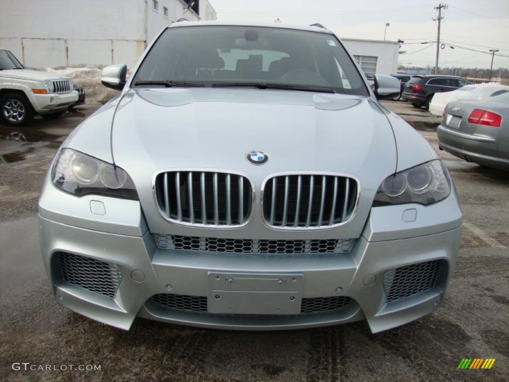 Silverstone Metallic 2010 BMW X5 M Standard X5 M Model Exterior Photo #44928257