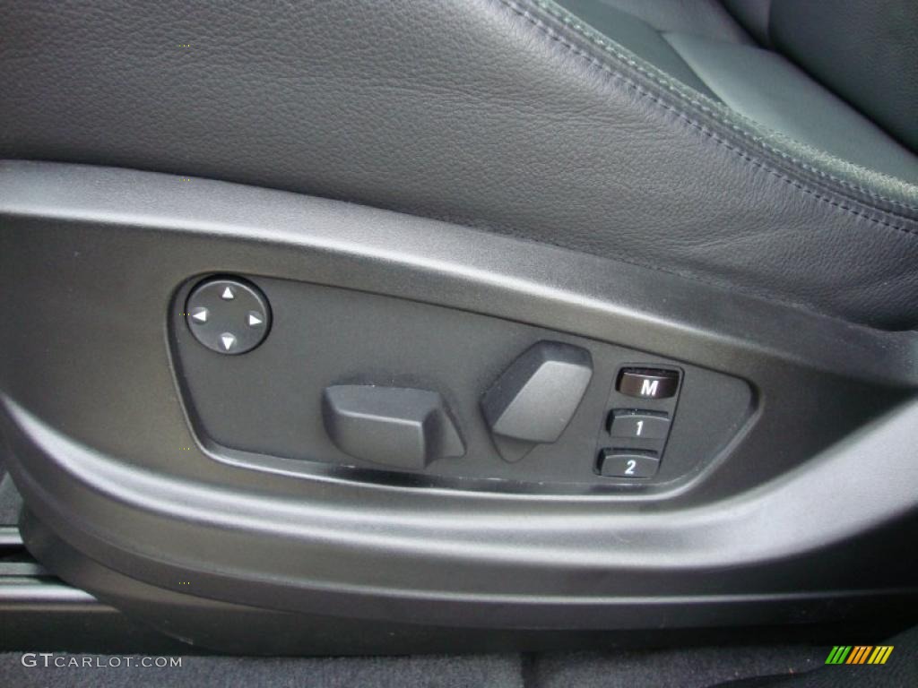 2010 BMW X5 M Standard X5 M Model Controls Photo #44928465