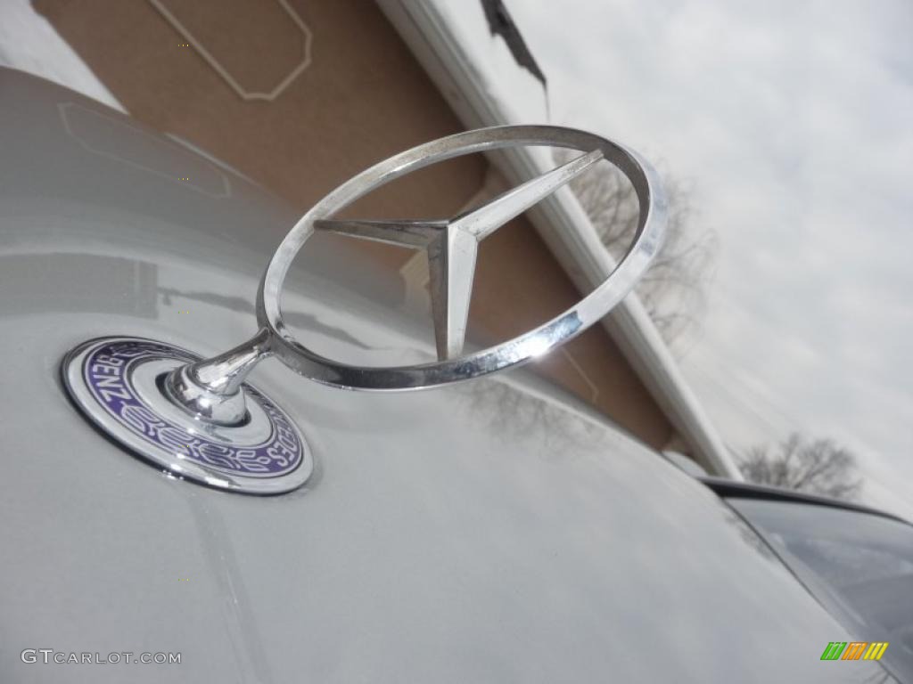 2005 Mercedes-Benz S 430 4Matic Sedan Marks and Logos Photos