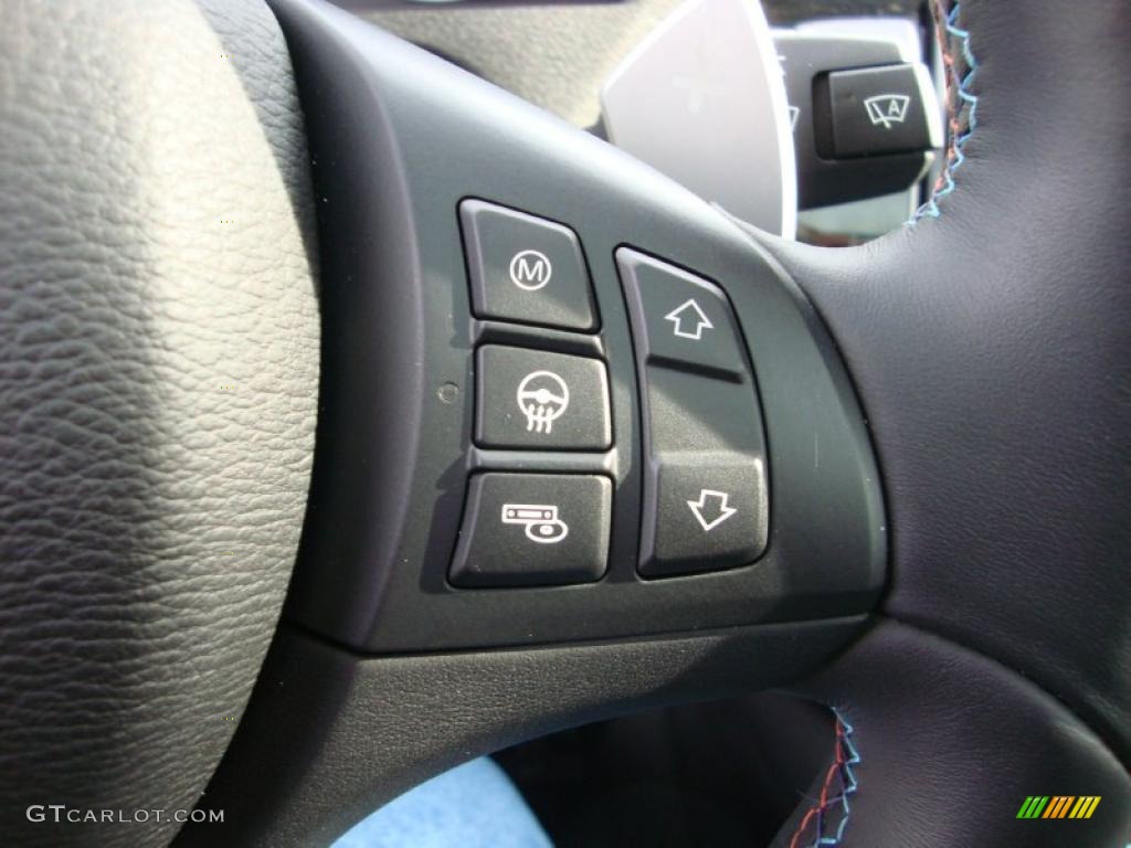 2010 BMW X5 M Standard X5 M Model Controls Photo #44929059