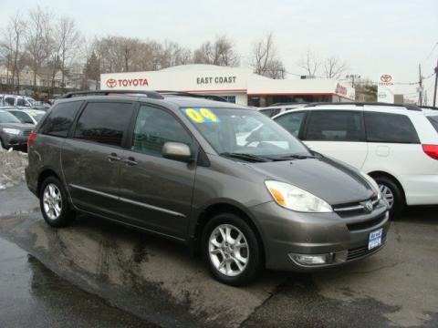 Toyota Sienna 2004. Toyota Sienna 2004 Data,