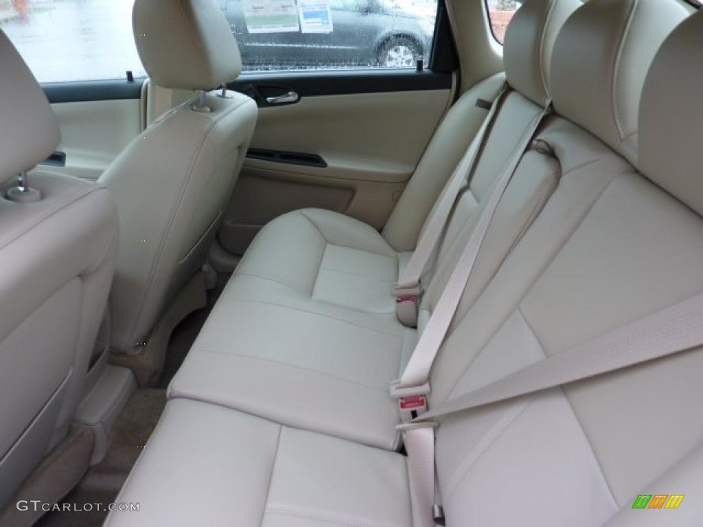 2011 Impala LT - Gold Mist Metallic / Neutral photo #16