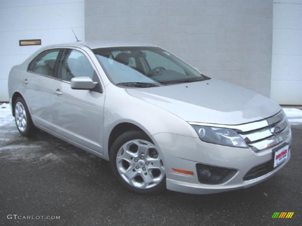 2010 Fusion SE - Smokestone Metallic / Medium Light Stone photo #2