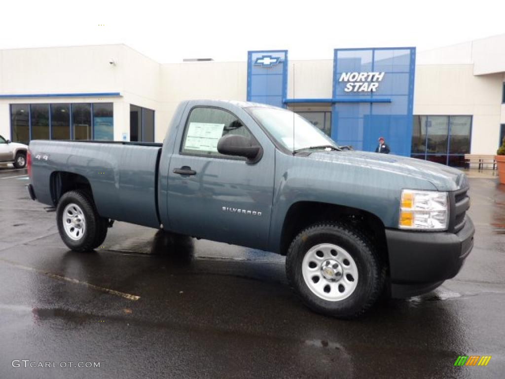 2011 Silverado 1500 Regular Cab 4x4 - Blue Granite Metallic / Dark Titanium photo #1