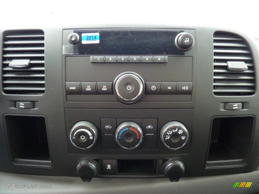 2011 Chevrolet Silverado 1500 Regular Cab 4x4 Controls Photo #44931973