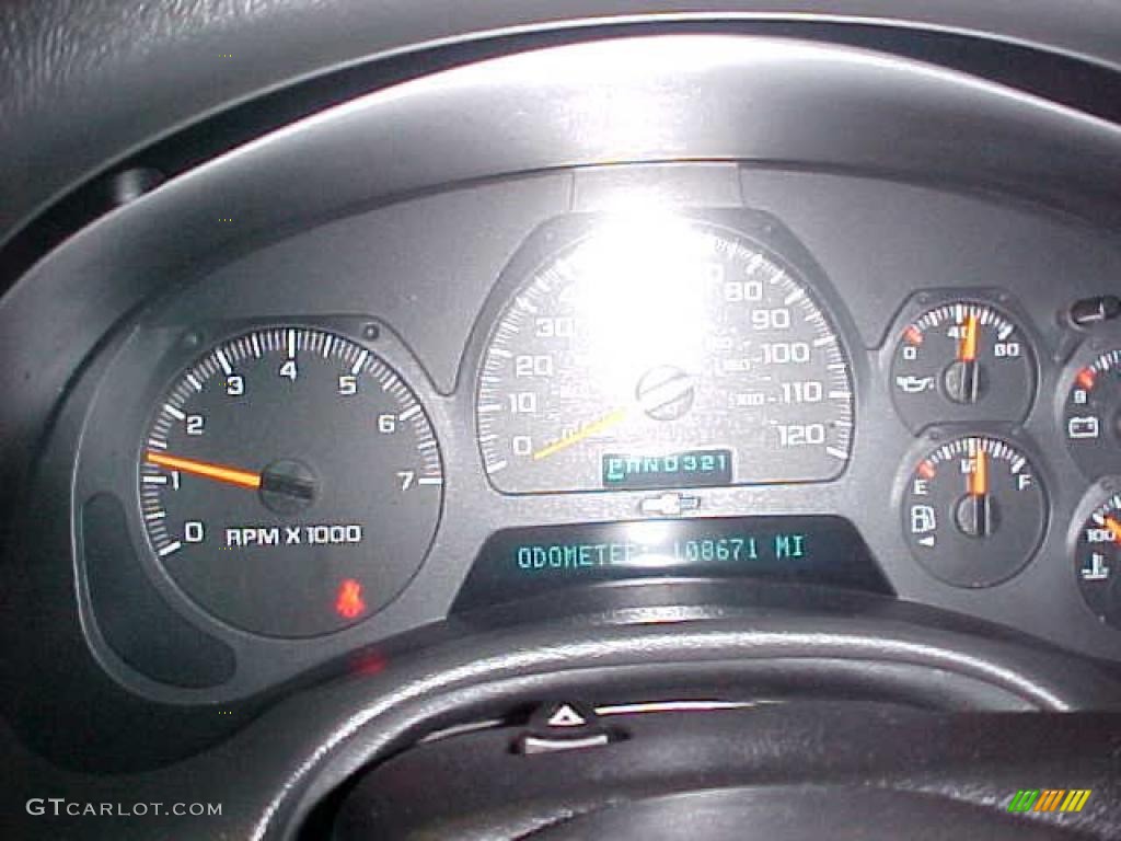 2003 TrailBlazer LS - Summit White / Medium Pewter photo #20