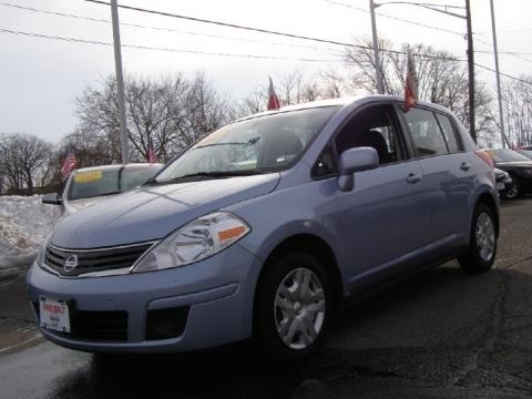 2010 Nissan Versa 1.8 S Hatchback Data, Info and Specs