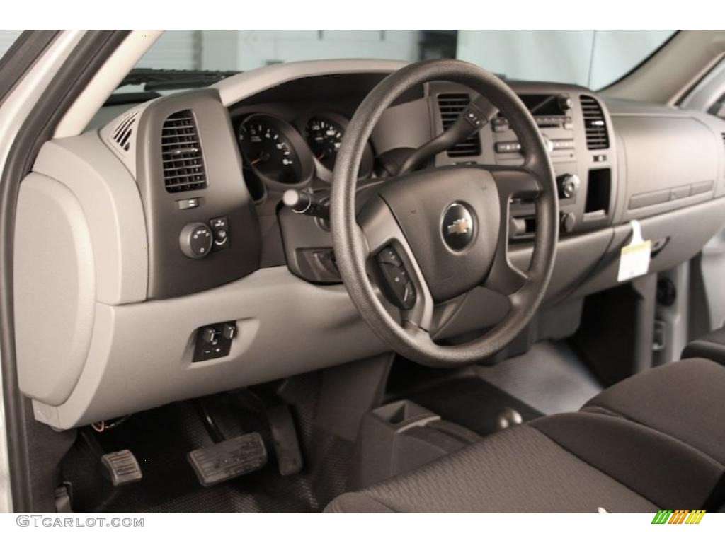 2011 Silverado 1500 Regular Cab 4x4 - Sheer Silver Metallic / Dark Titanium photo #5