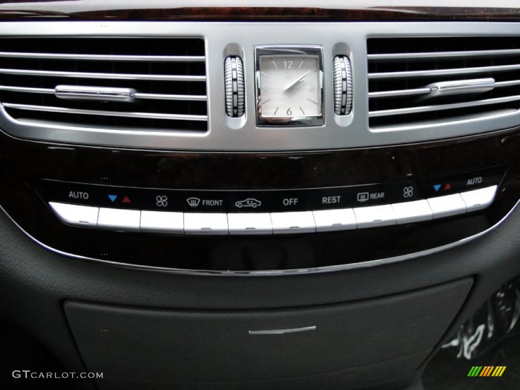 2007 S 550 Sedan - Alabaster White / Grey/Dark Grey photo #26