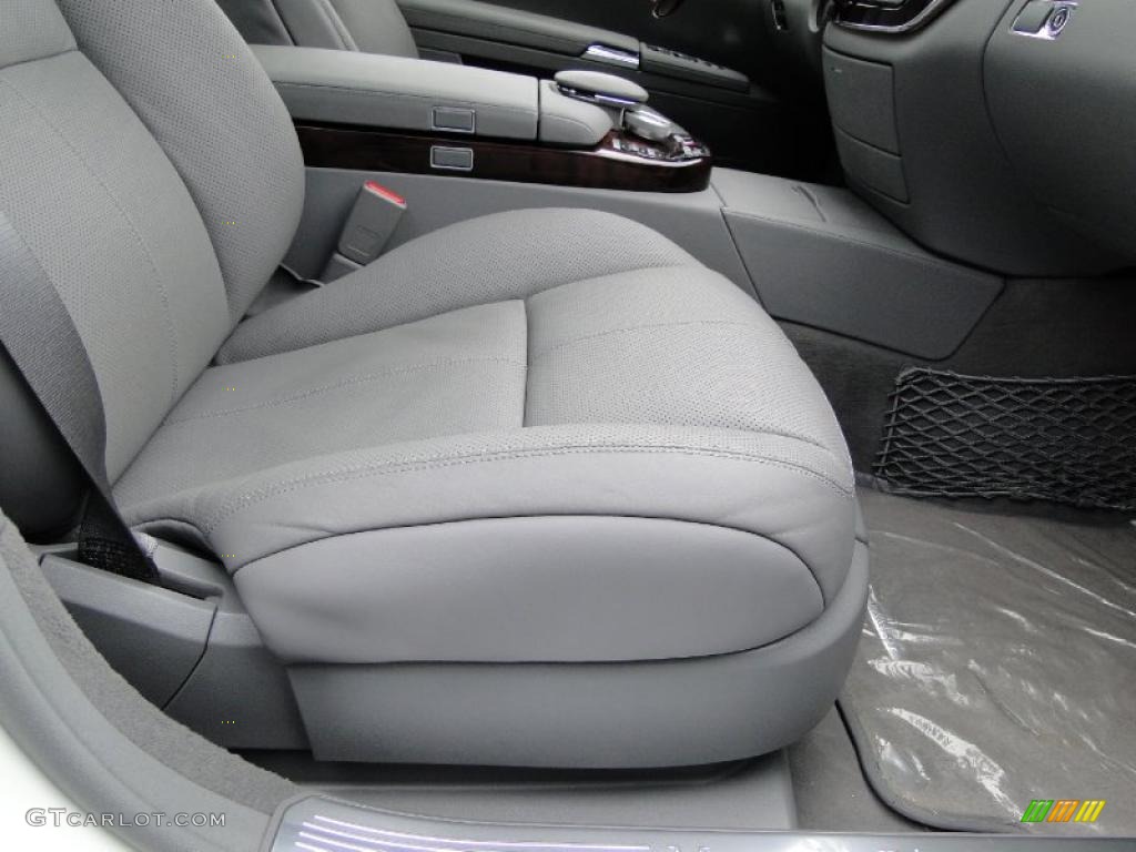 2007 S 550 Sedan - Alabaster White / Grey/Dark Grey photo #31