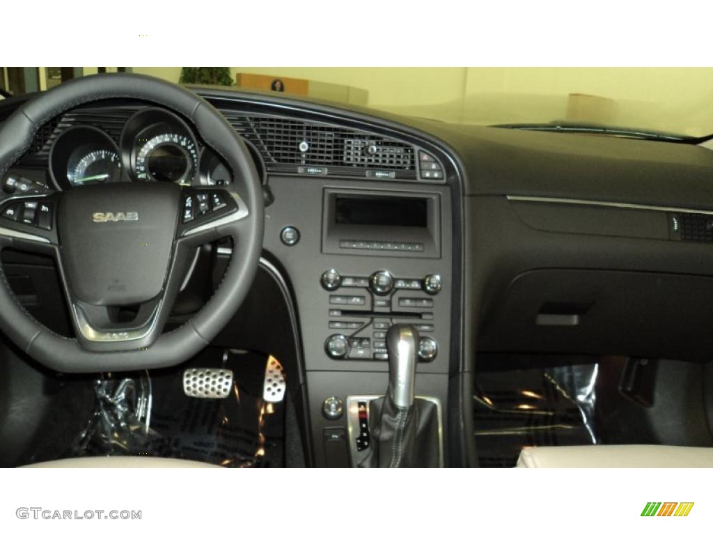 2010 Saab 9-5 Aero Sedan XWD Light Neutral Dashboard Photo #44938677